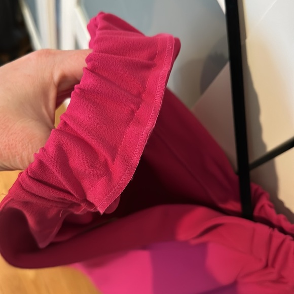 Cece pink fuchsia off the shoulder dress - Picture 10 of 10